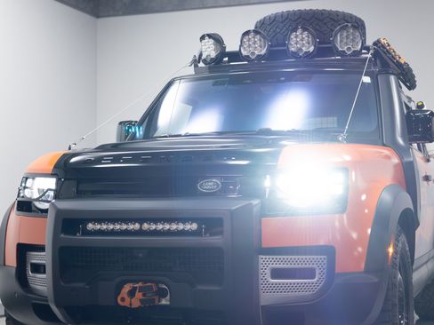 Used 2022 Land Rover Defender 110 S image 78