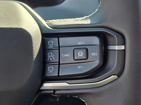 New 2026 Jeep Cherokee Limited image 8