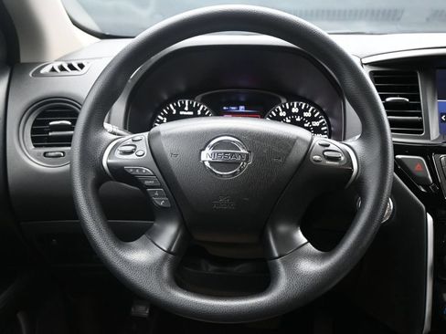 Used 2017 Nissan Pathfinder S AWD/4WD image 20