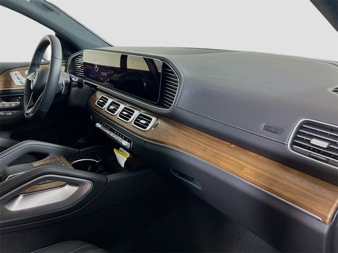 New 2025 Mercedes-Benz GLE 450 4MATIC Coupe image 31