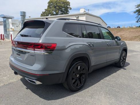 New 2026 Volkswagen Atlas SE AWD/4WD image 4