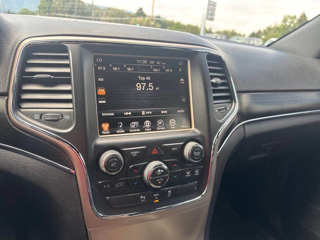 Used 2014 Jeep Grand Cherokee Limited AWD/4WD image 15