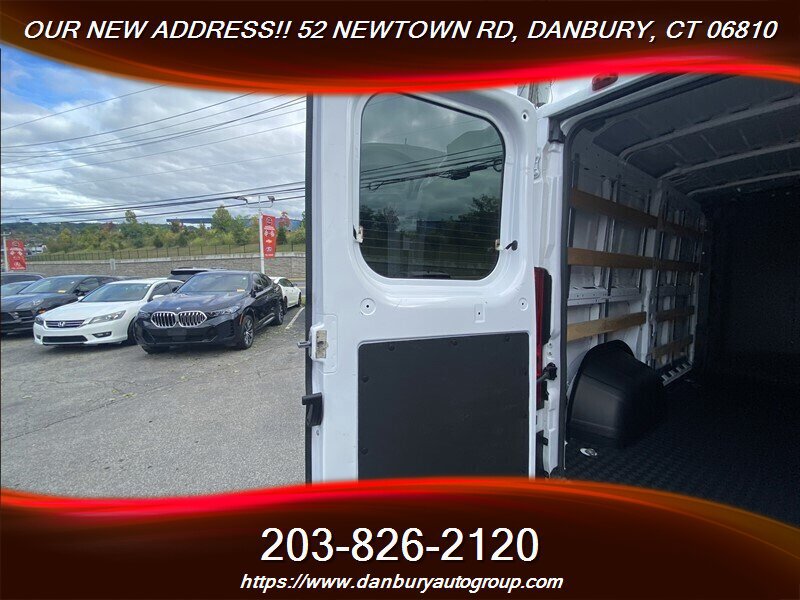Used 2025 RAM ProMaster 2500 w/ U-Haul Equipment Group FWD image 25
