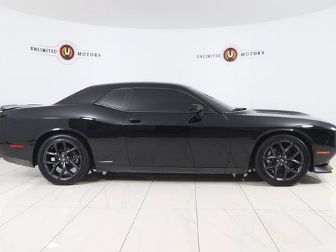 Used 2022 Dodge Challenger R/T w/ Blacktop Package image 2