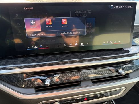 Certified 2025 BMW X7 xDrive40i w/ M Sport Package AWD/4WD image 23