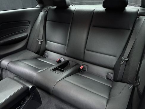 Used 2012 BMW 135i w/ M Sport Package w/ Premium Pkg image 29