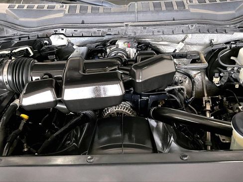 Used 2019 Ford F250 Lariat image 9