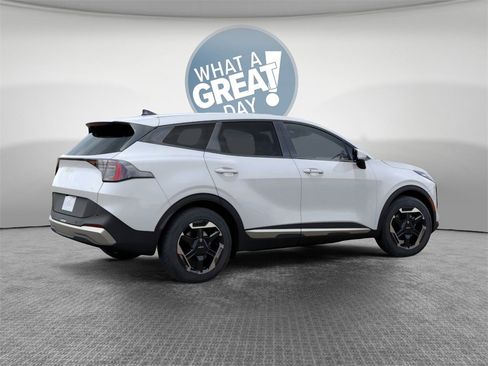 New 2026 Kia Sportage S image 6