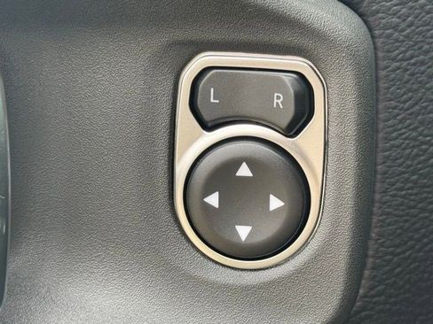 New 2026 Jeep Wrangler Unlimited Rubicon AWD/4WD image 10