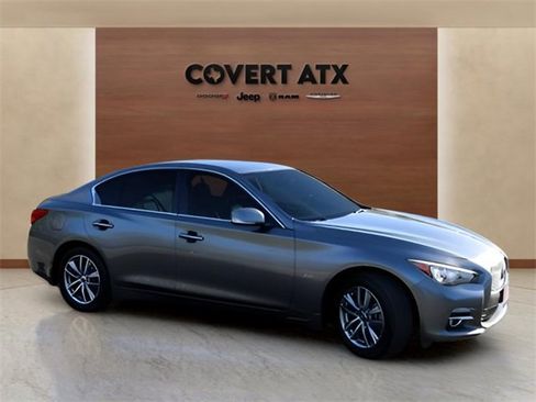 Used 2017 INFINITI Q50 2.0t w/ Moonroof Package image 6