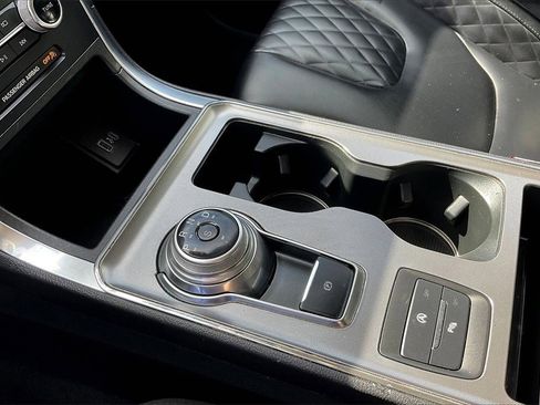 Used 2024 Ford Edge Titanium image 26