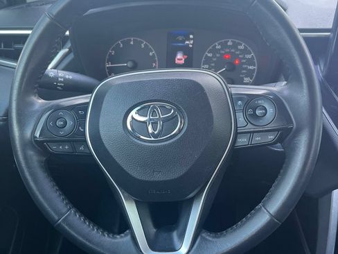 Used 2023 Toyota Corolla Cross LE FWD image 19
