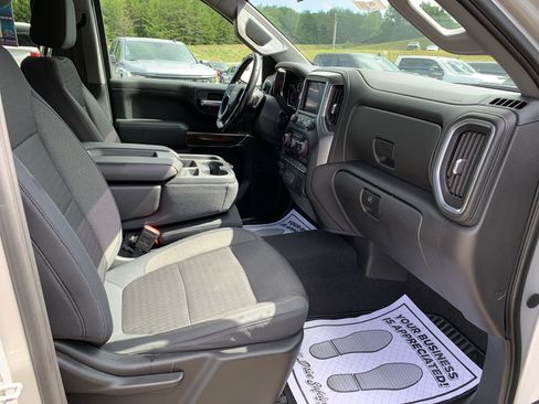Used 2019 Chevrolet Silverado 1500 LT w/ All-Star Edition RWD image 44
