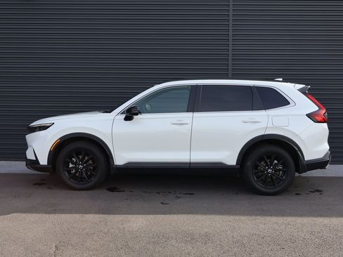 Used 2025 Honda CR-V Sport-L image 8