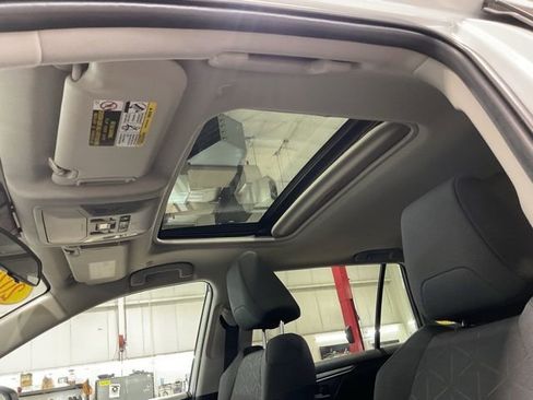 Used 2024 Toyota RAV4 XLE w/ Convenience Package image 18