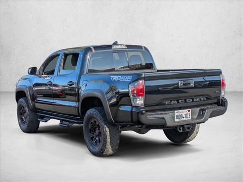 Used 2021 Toyota Tacoma TRD Off-Road w/ Technology Package image 8