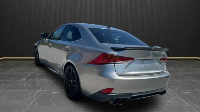 Used 2018 Lexus IS 300 F Sport w/ F Sport Package RWD image 5