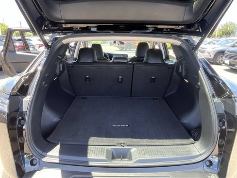 Used 2025 Nissan Murano SV FWD image 23