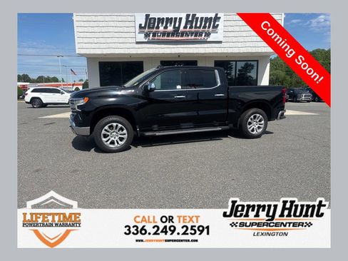 Used 2022 Chevrolet Silverado 1500 LTZ w/ Z71 Off-Road Package image 1