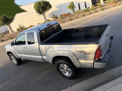 Used 2008 Toyota Tacoma PreRunner RWD image 11