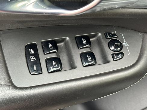 Used 2017 Volvo XC90 T6 Inscription w/ Vision Package image 15