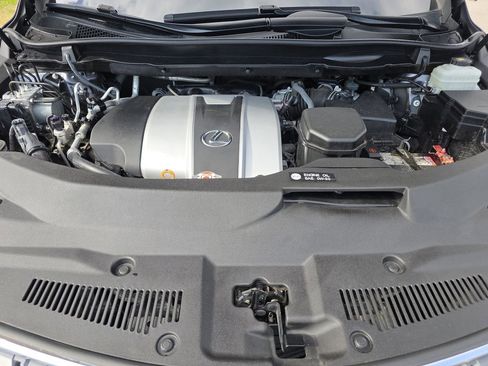 Certified 2022 Lexus RX 350 FWD w/ Premium Package image 31