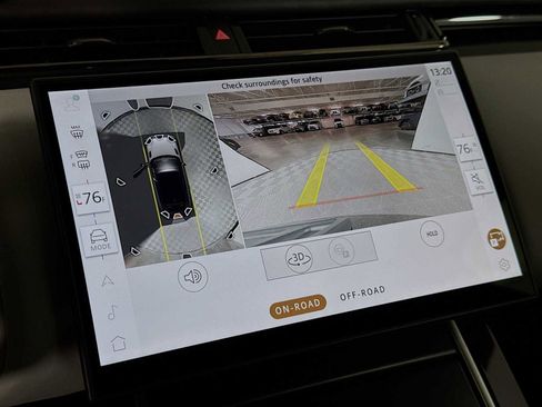 New 2026 Land Rover Range Rover Velar Dynamic SE image 15