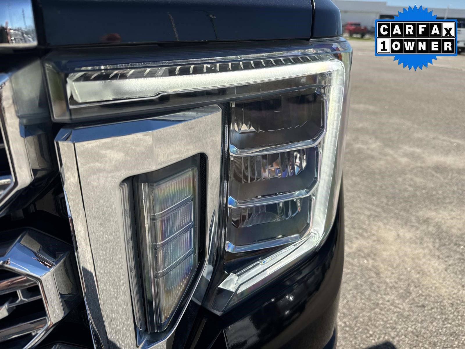 Used 2021 GMC Sierra 2500 Denali w/ Denali Ultimate Package AWD/4WD image 10