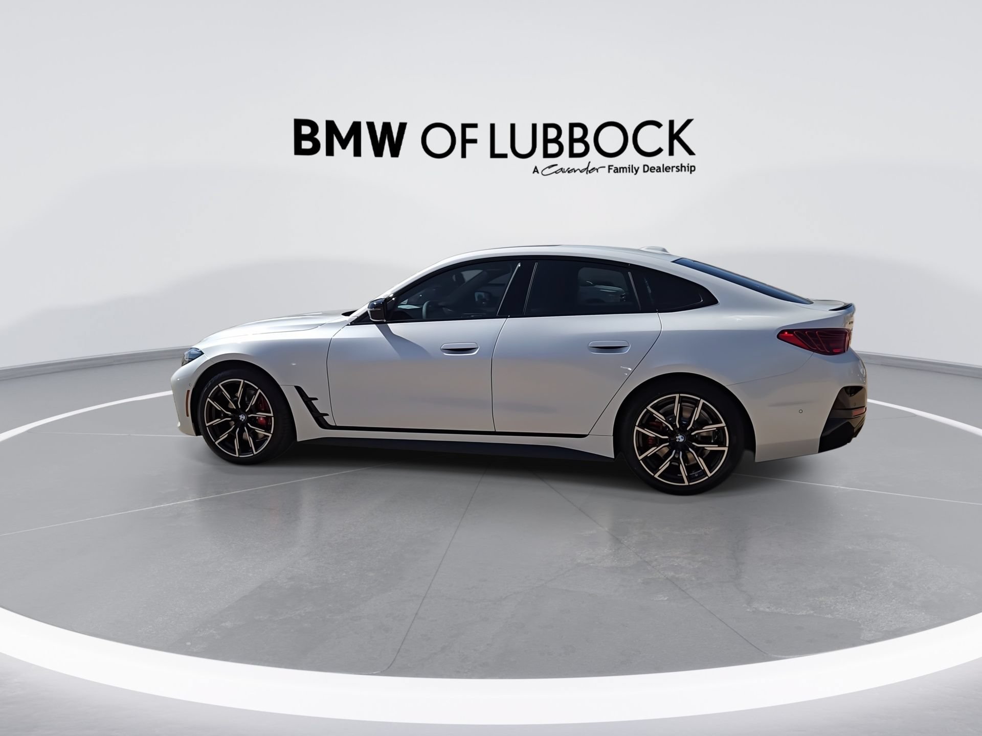 New 2026 BMW 430i xDrive w/ M Sport Package AWD/4WD image 6