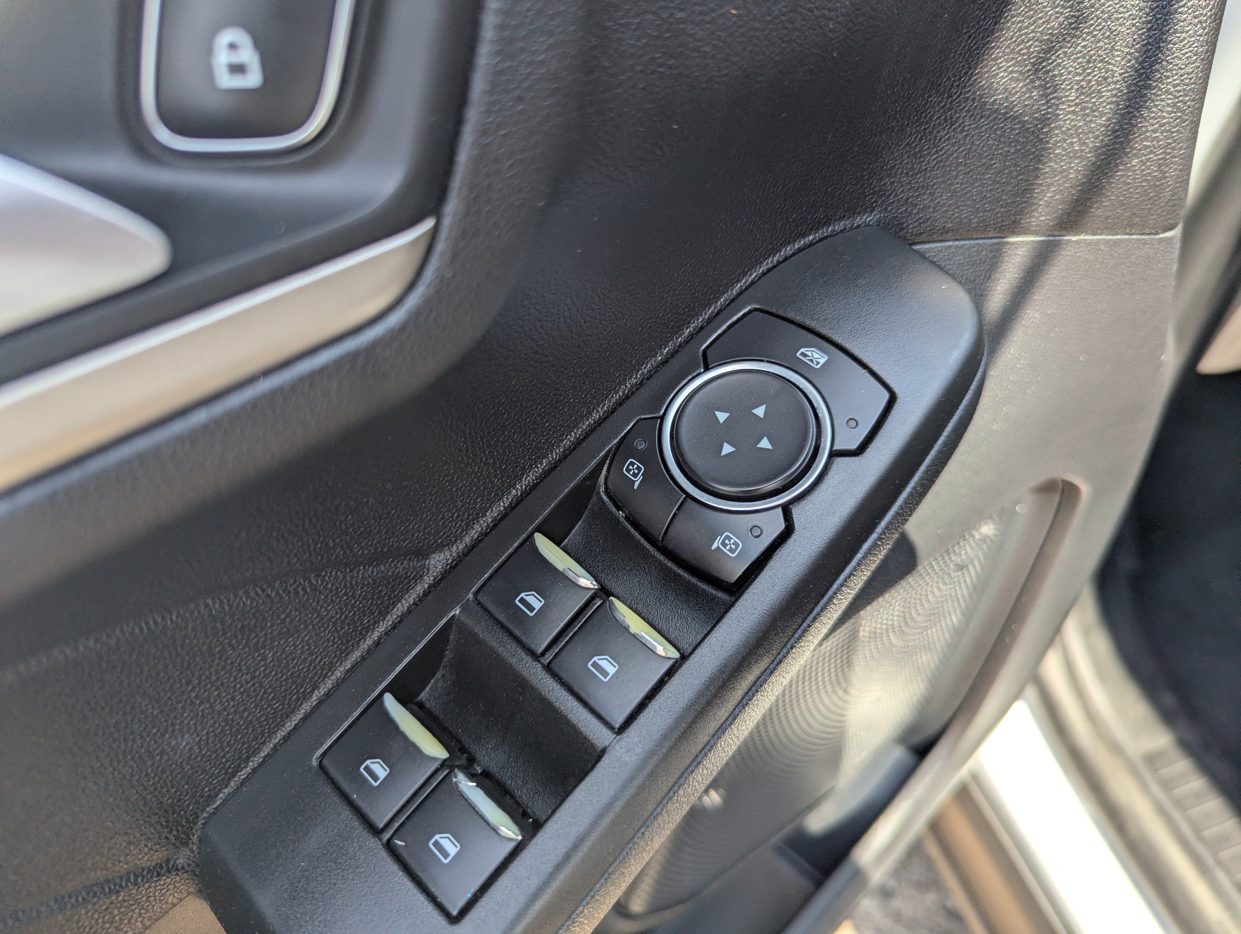 Used 2021 Ford Escape SE AWD/4WD image 21