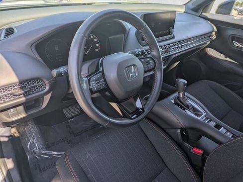 Used 2024 Honda HR-V Sport image 10