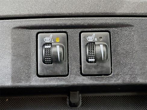 Used 2015 Toyota Camry XSE w/ Advanced Technology Package FWD image 22