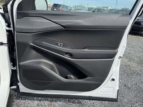 New 2026 Jeep Cherokee Laredo image 15