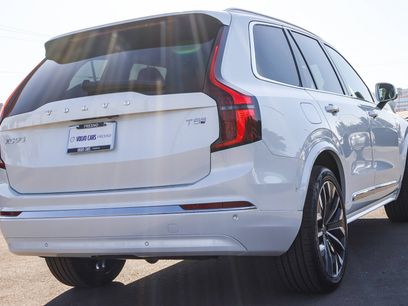 New 2026 Volvo XC90 T8 Ultra w/ Protection Package