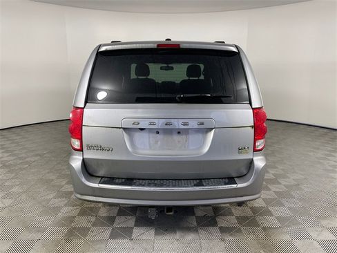 Used 2017 Dodge Grand Caravan GT image 16