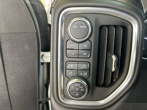 Used 2021 GMC Sierra 1500 AT4 w/ AT4 Preferred Package AWD/4WD image 24