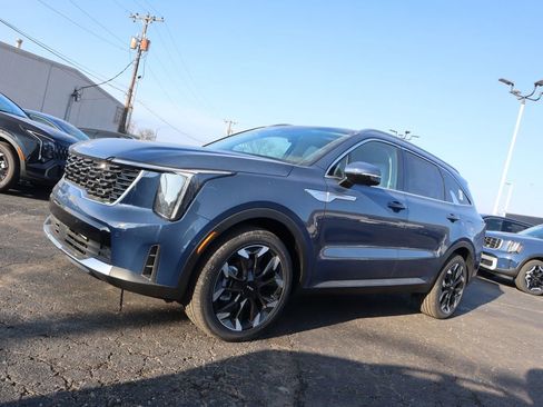 New 2026 Kia Sorento SX FWD image 3