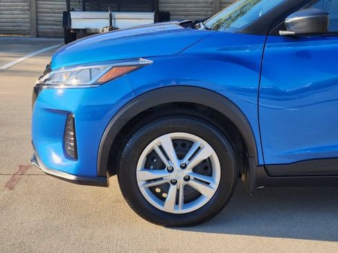 Used 2025 Nissan Kicks Play S FWD image 14