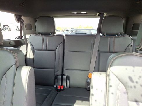 Used 2022 Chevrolet Tahoe RST w/ Luxury Package AWD/4WD image 14