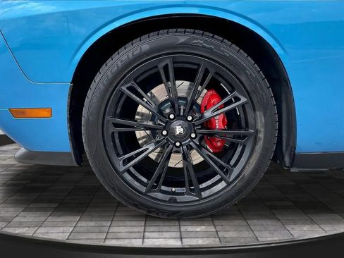 Used 2010 Dodge Challenger SRT8 w/ SRT Option Group II RWD image 34