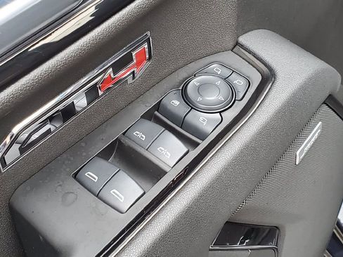 Used 2025 GMC Sierra 1500 AT4 w/ AT4 Premium Package AWD/4WD image 20