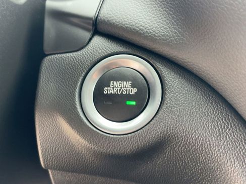 Used 2023 Chevrolet Equinox LT w/ Driver Convenience Package image 23