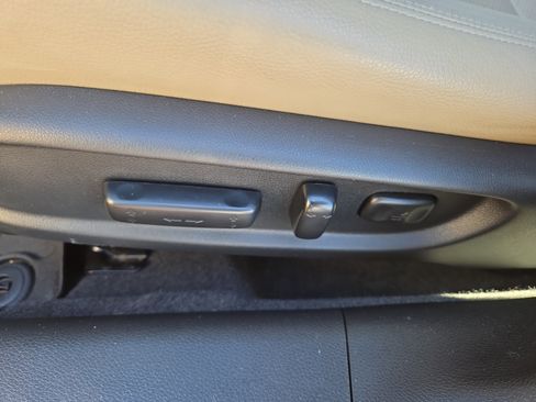 Used 2017 Honda Accord Touring image 31