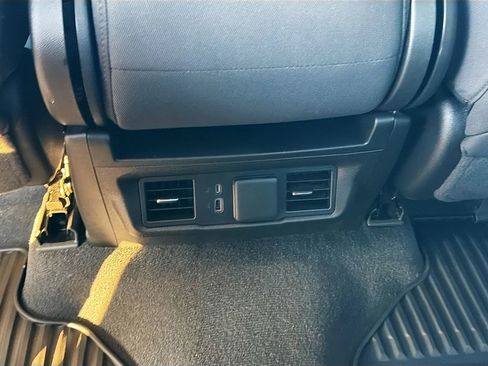 Used 2022 Chevrolet Silverado 1500 RST image 19