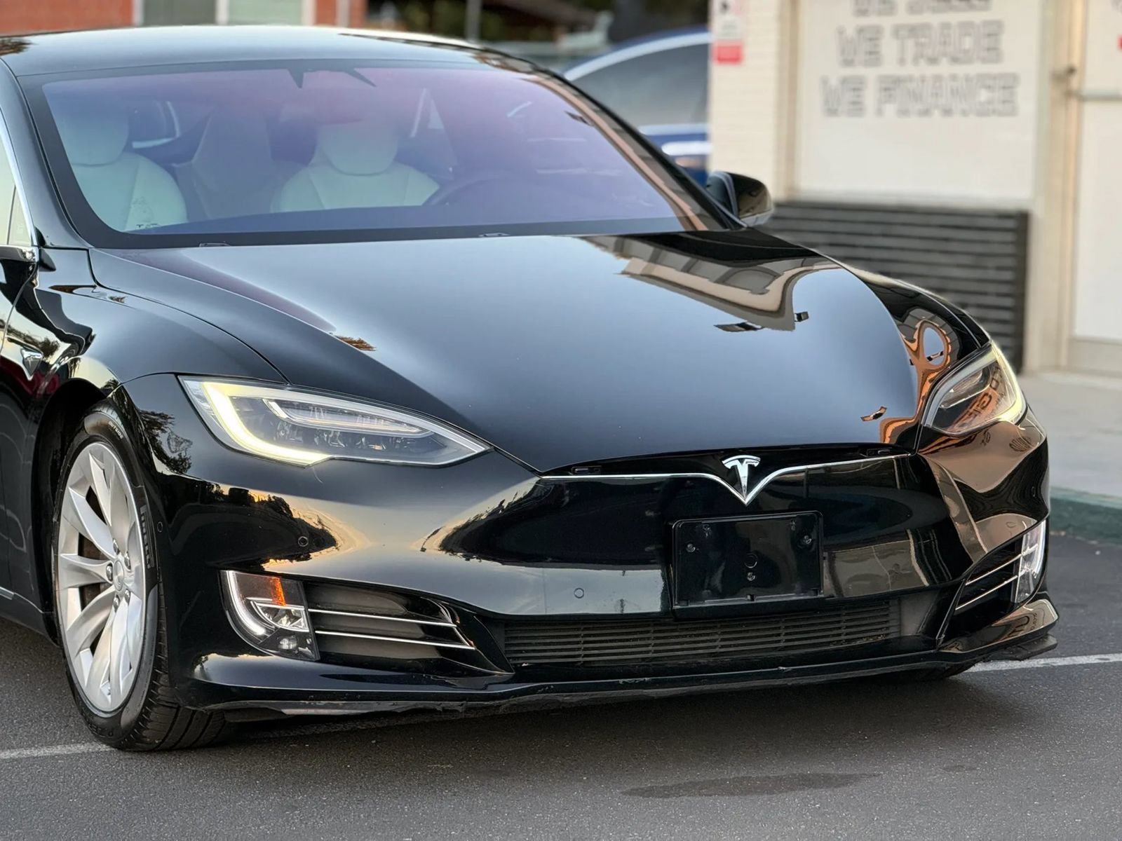 Used 2017 Tesla Model S 75D AWD/4WD image 7