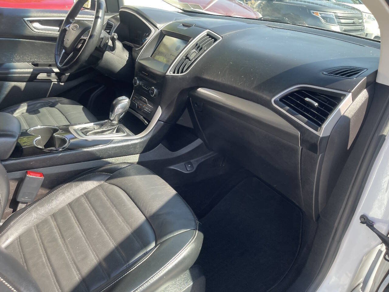 Used 2017 Ford Edge SEL w/ Equipment Group 201A AWD/4WD image 26