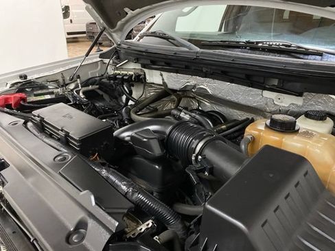 Used 2013 Ford F150 XLT w/ XLT Chrome Pkg RWD image 82