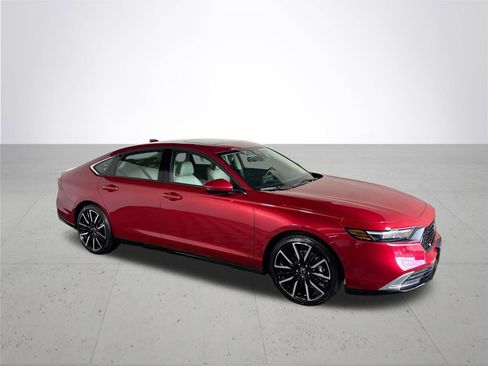 New 2026 Honda Accord Touring image 4