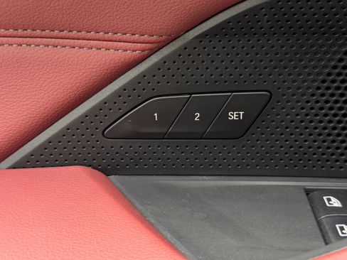 Used 2023 BMW 430i xDrive Coupe w/ M Sport Package image 18