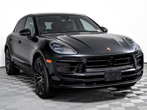 Certified 2023 Porsche Macan S AWD/4WD image 8